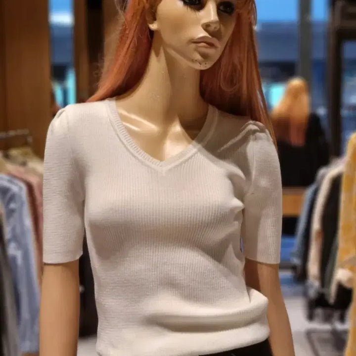 [BUNJANG] Egoist V-Neck Puff T-Shirt / 에고이스트 브이넥 퍼프 니트