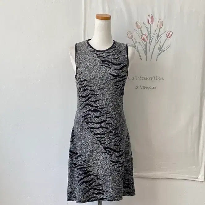 [BUNJANG] Morgan Black Leopard Print Sleeveless Dress / 모르간 블랙 호피 패턴 슬리브리스 원피스 170
