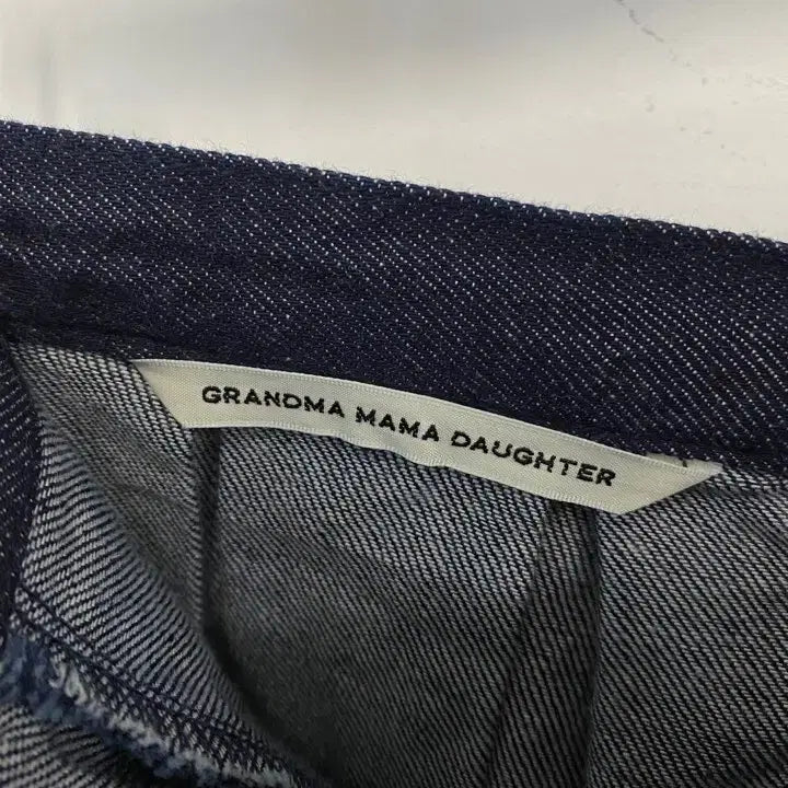 [BUNJANG] GRANDMA MAMA DAUGHTER Denim Flare Skirt / 빈티지 GRANDMA MAMA DAUGHTER 데님 플레어 스커트