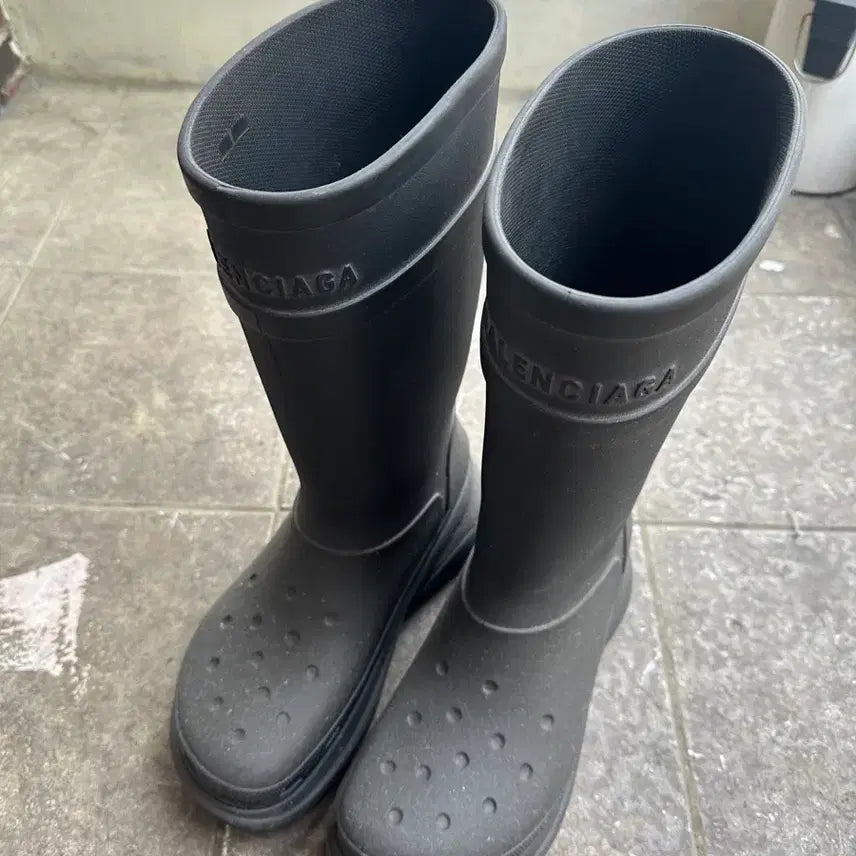 [BUNJANG] Balenciaga Crocs Black Rubber Boots / 발렌시아가 크록스 블랙 러버 장화 부츠