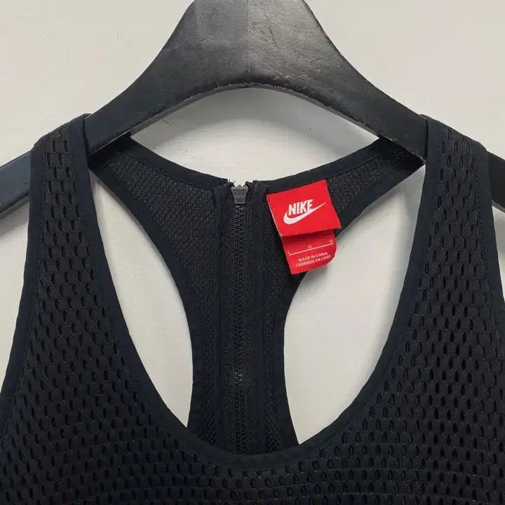 [BUNJANG] Nike Vintage Punch Pattern Bodysuit / 빈티지 NIKE 펀칭 패턴 바디수트