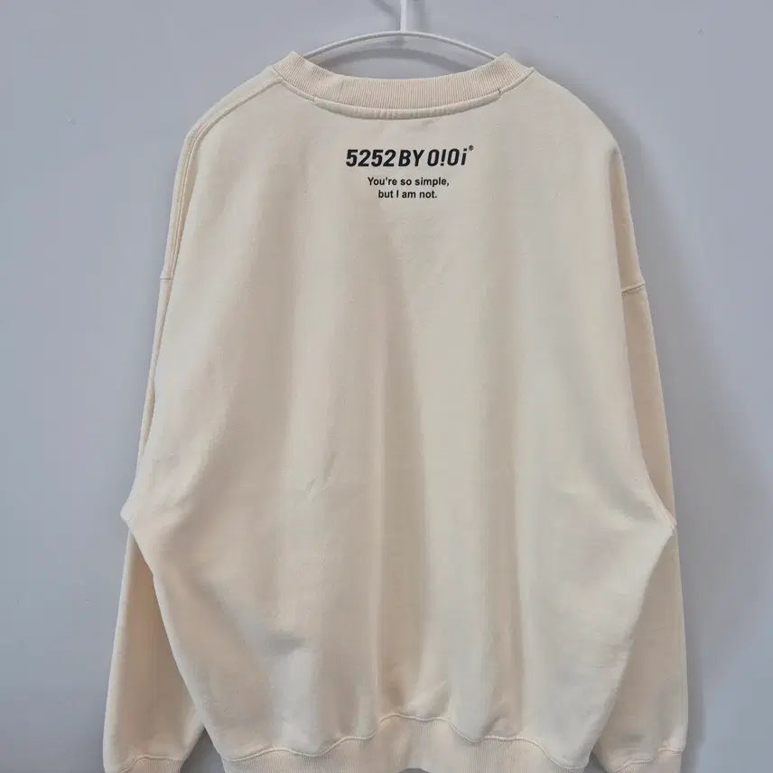 [BUNJANG] OIOI Unisex Cream Sweatshirt / OIOI(오아이오아이) 공용 맨투맨 Free 크림