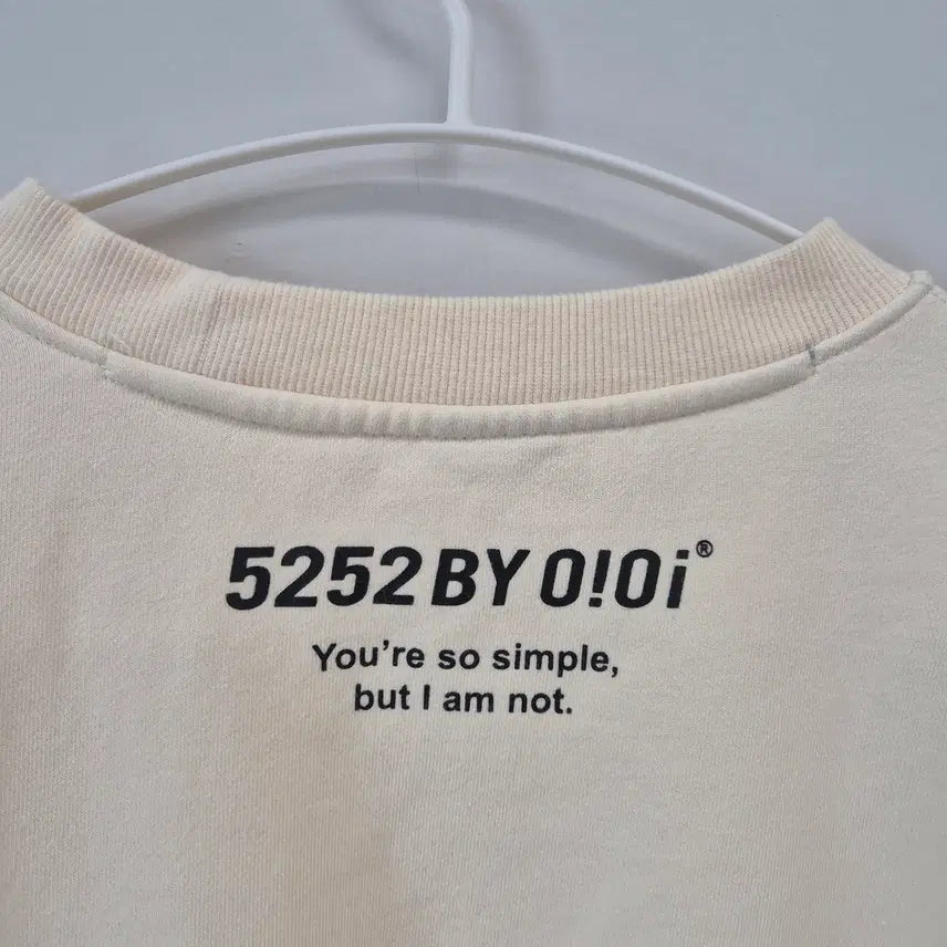 [BUNJANG] OIOI Unisex Cream Sweatshirt / OIOI(오아이오아이) 공용 맨투맨 Free 크림