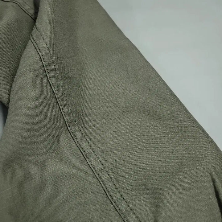 [SOLD OUT] 칼하트 WIP 피그먼트 카키 로고 포포켓 히든버튼 워크웨어 밀리터리 코튼