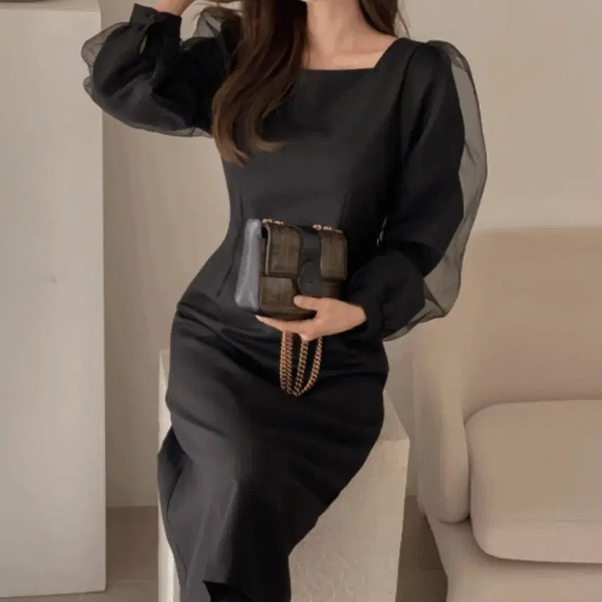 [BUNJANG] Black Puff Sleeve Square Neck Long Dress / 블랙 퍼프 소매 스퀘어넥 롱 원피스