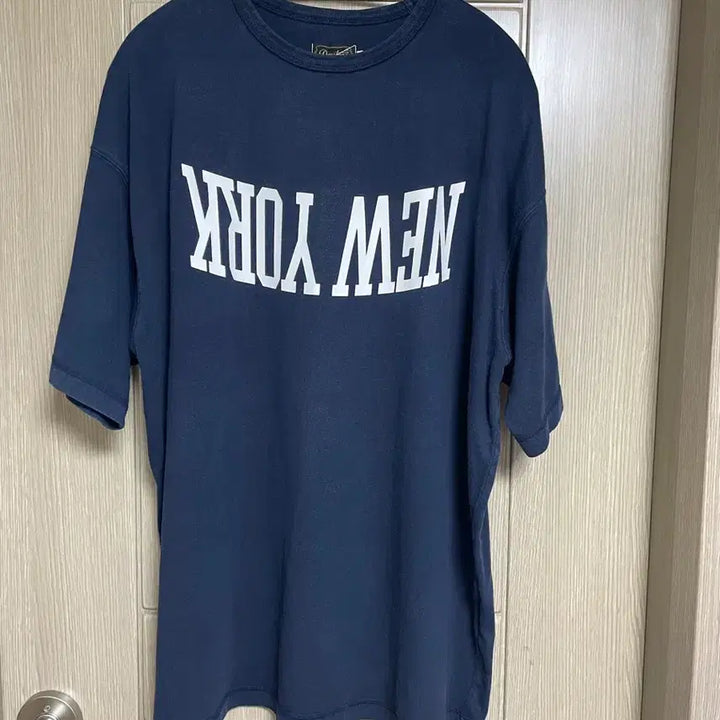 [BUNJANG] Deutero New York Printed Navy T-shirt / 듀테로 뉴욕 프린팅 반팔 티셔츠 네이비