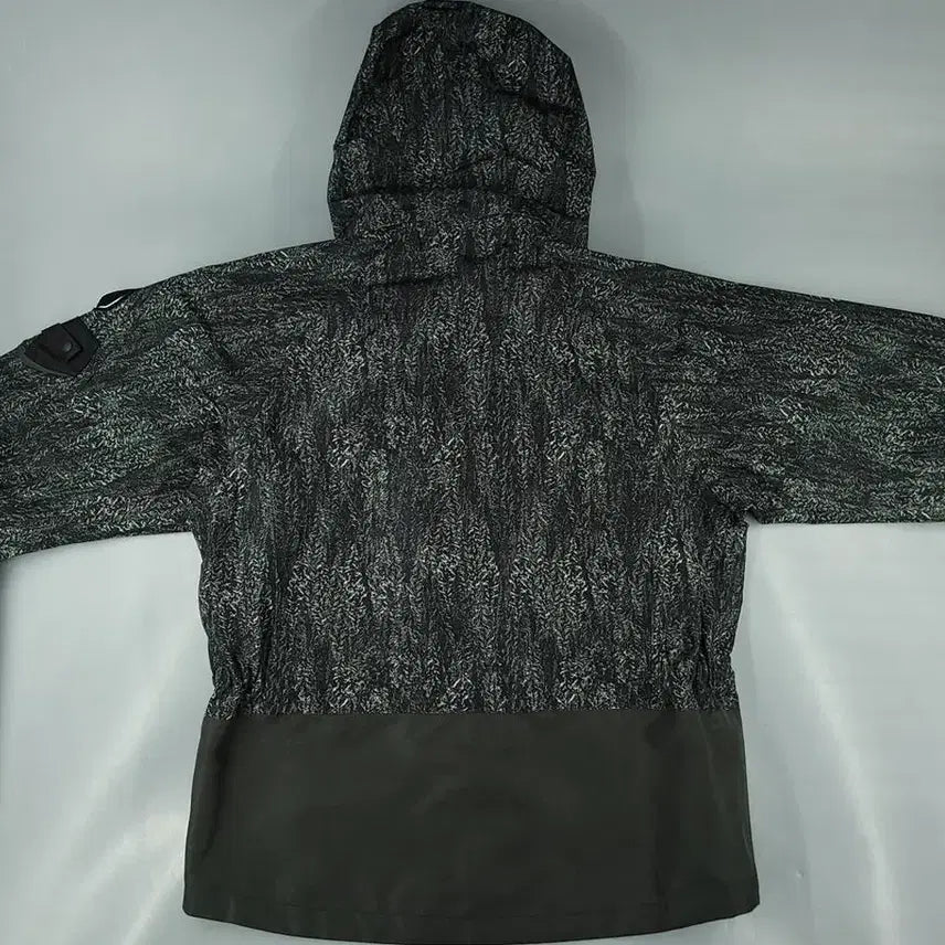 [BUNJANG] SEAWOLF Marine Black Green Realtree Camo Logo Patch Gore Jacket / SEAWOLF 시울프 마린 블랙 그린 리얼트리패턴 위장 로고 암패치 고어
