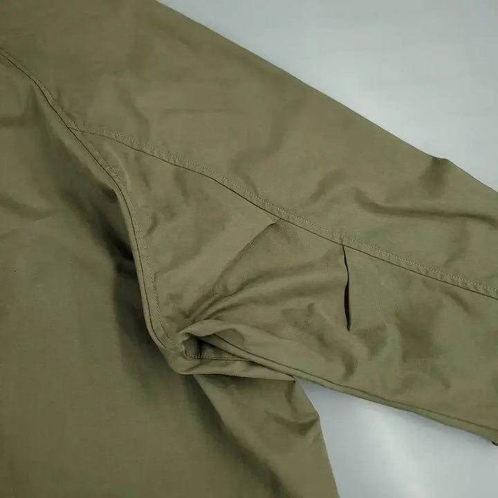 [BUNJANG] ZARA Khaki Hidden Zipper Raglan Sleeve Cotton Blend M65 Short Crop Jacket / ZARA 자라 카키 히든지퍼 가오리핏 레글런 코튼블렌드 M65 숏 크롭