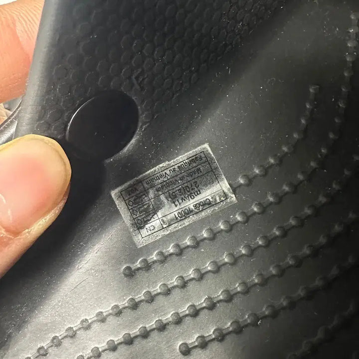 [SOLD OUT] 270 크록스 바야밴드 클로그 블랙 샌들