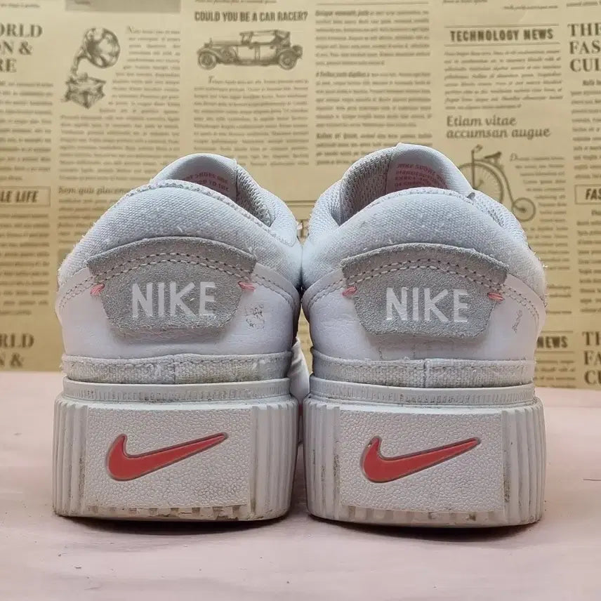 [BUNJANG] Nike Court Legacy Lift Sneakers (230) / 나이키 코트 레거시 리프트 운동화230