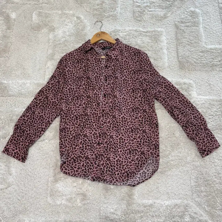 [BUNJANG] Roem Leopard Blouse / 로엠 레오파드 블라우스