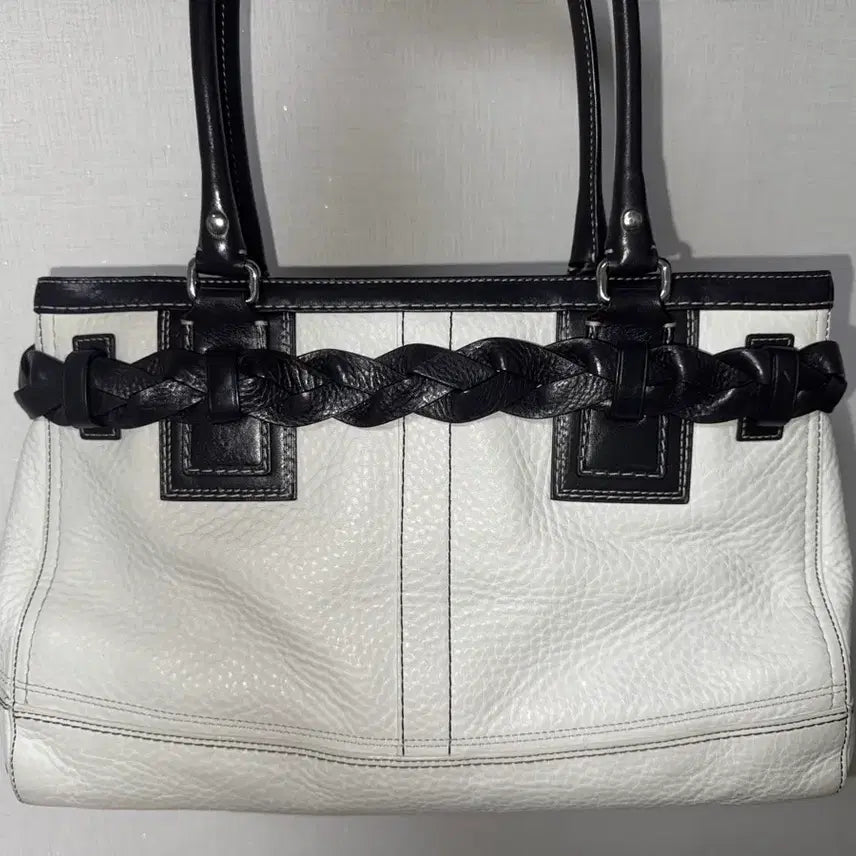 [BUNJANG] Coach Ivory Buckle Leather Shoulder Bag / 코치 아이보리 버클 가죽 숄더백