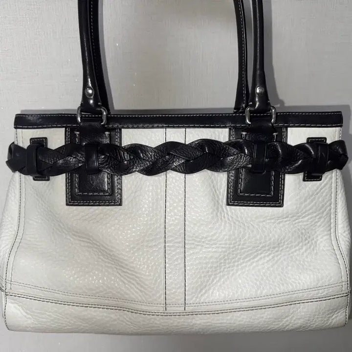 [BUNJANG] Coach Ivory Buckle Leather Shoulder Bag / 코치 아이보리 버클 가죽 숄더백