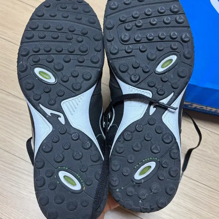 [SOLD OUT] 조마 탑플렉스 풋살화 블랙 265