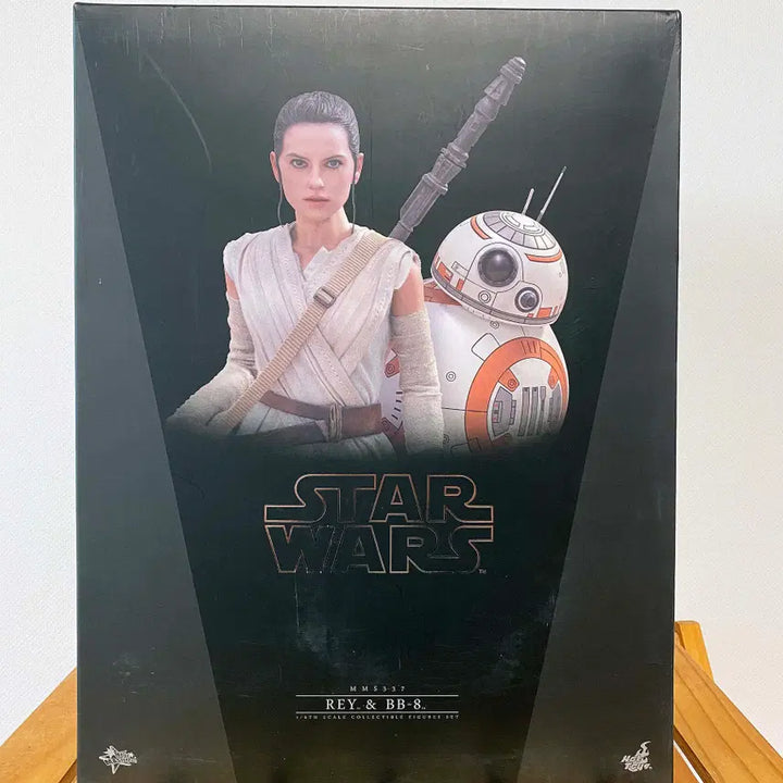 [BUNJANG] Hot Toys Star Wars Rey &amp; BB-8 1/6 Scale Deluxe Set / 핫토이 스타워즈 레이 &amp; BB-8 합본 세트 (1/6 스케일)