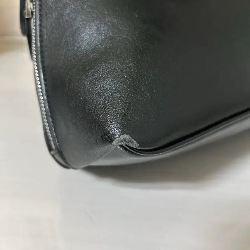 [BUNJANG] Denu Black Leather Shoulder Bag / 데누 가방 블랙 레더 백 숄더백