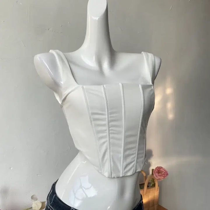 [BUNJANG] Edited White Bandage Top New / 에디티드 화이트 밴디지 탑 새상품