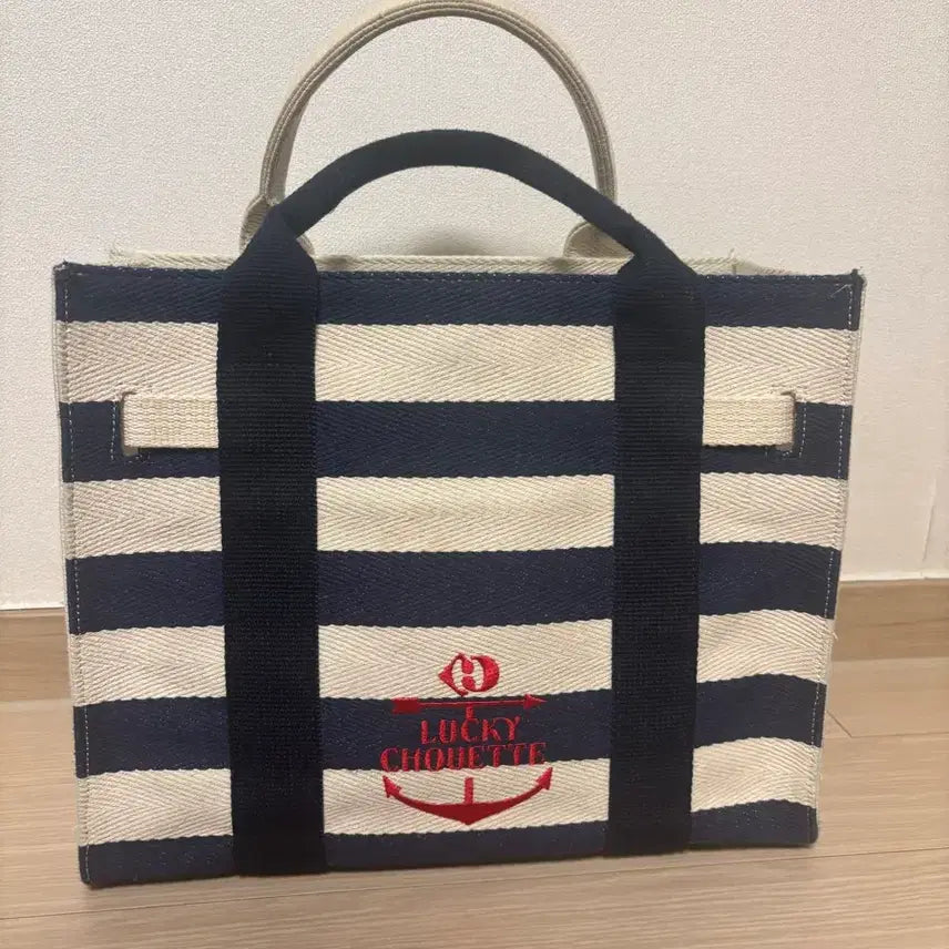 [BUNJANG] Lucky Chouette Striped Canvas Tote Bag / 럭키슈에뜨 스트라이프 캔버스 토트백