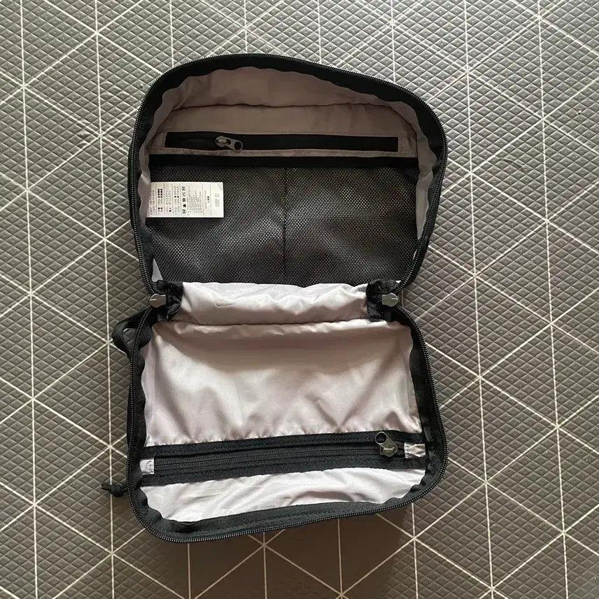 [BUNJANG] Nike NSW RPM Utility Bag 8L Black / [중고] 나이키 NSW RPM 유틸리티 백 8L 블랙