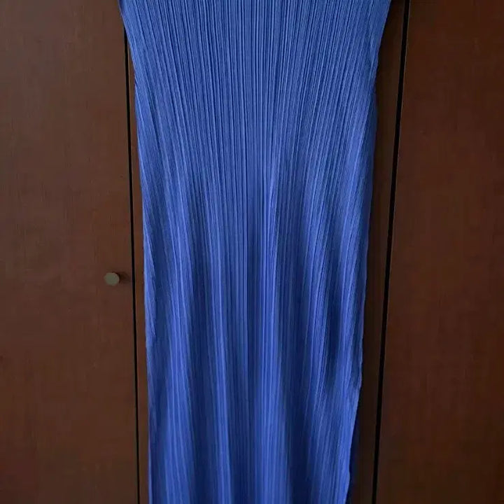 [BUNJANG] Sleeveless Pleated Long Dress / 플리츠 롱 원피스