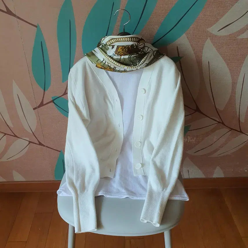 [BUNJANG] Basic Cardigan (S) / 아이보리 가디건 S