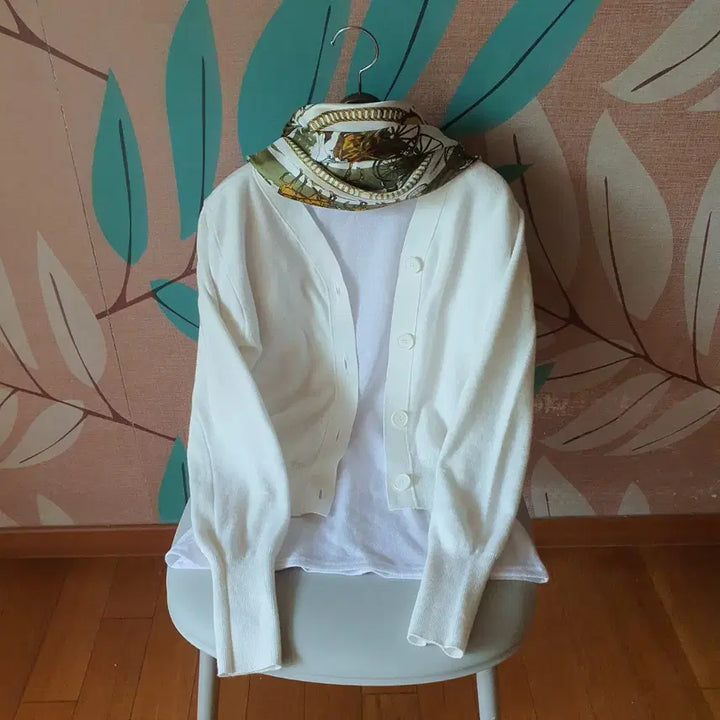 [BUNJANG] Basic Cardigan (S) / 아이보리 가디건 S