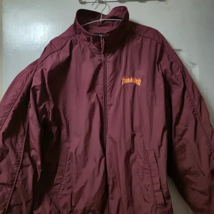 [BUNJANG] Thrasher Flame Nylon Track Jacket Burgundy L / 트래셔 플레임 나일론 트랙 자켓 버건디 L