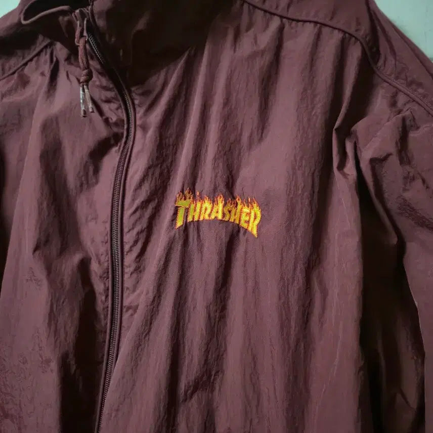 [BUNJANG] Thrasher Flame Nylon Track Jacket Burgundy L / 트래셔 플레임 나일론 트랙 자켓 버건디 L