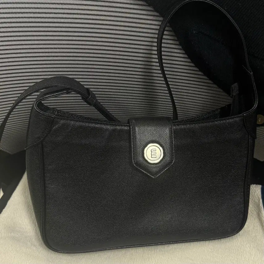 [SOLD OUT] 미닛뮤트 바톤 미니 캐비어블랙