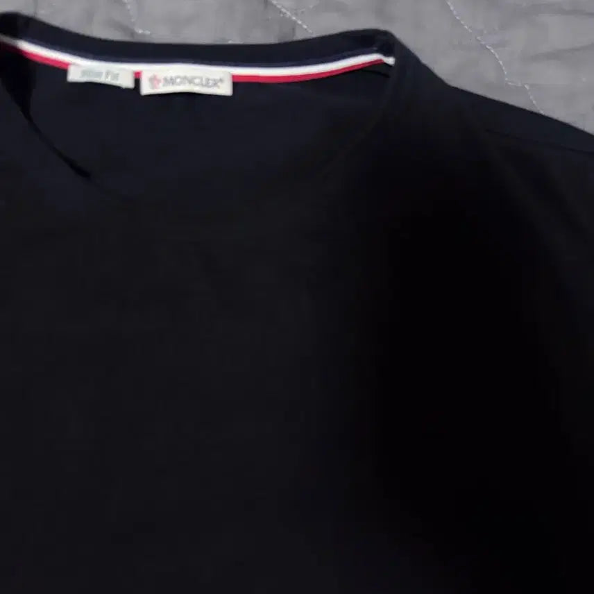 [BUNJANG] Moncler T-Shirt / 몽클레어 반팔