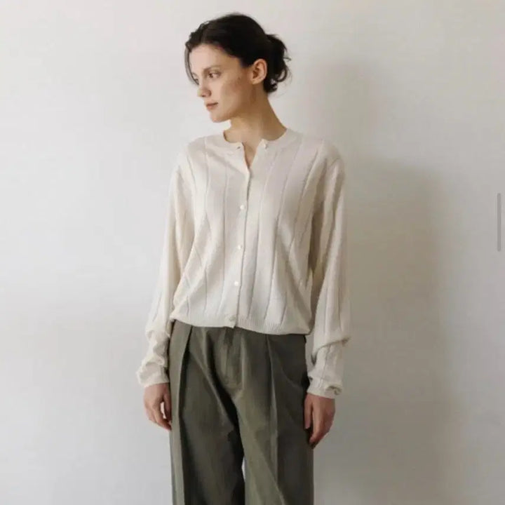 [BUNJANG] Partout Colin Silk Cardigan Ivory / 파크투 Partout 콜린 실크 가디건 아이보리