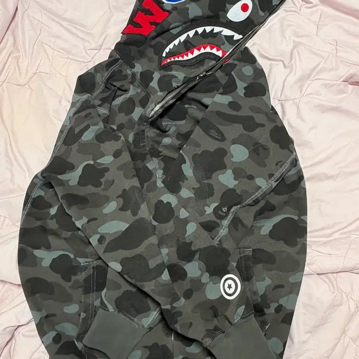 [BUNJANG] BAPE Color Camo Shark Full Zip Hoodie Black M / 베이프 컬러 카모 샤크 풀 집업 후드집업 블랙 M