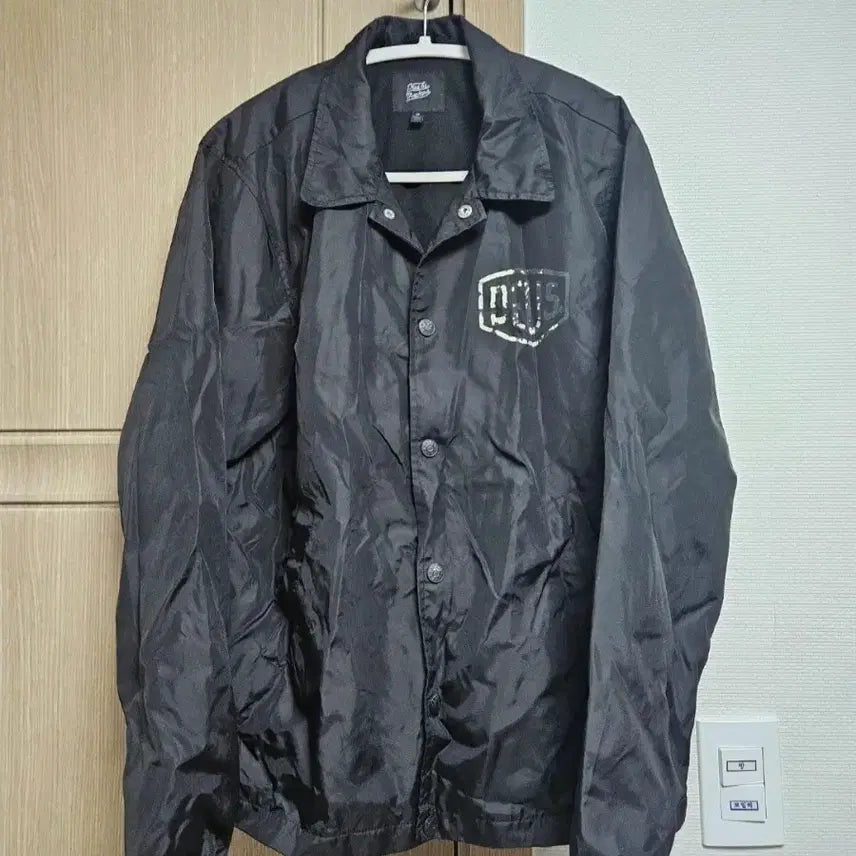 [BUNJANG] Deus Ex Machina Coach Jacket Windbreaker / 데우스 엑스 마키나 코치 자켓 바람막이
