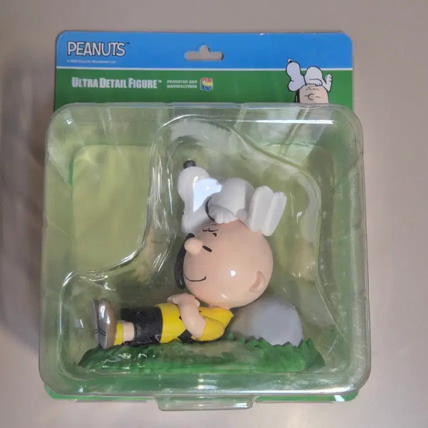[BUNJANG] Medicom Toy Peanuts Snoopy UDF Figure (Sealed) / 반택포) 메디콤토이 피너츠 스누피 UDF 피규어 미개봉