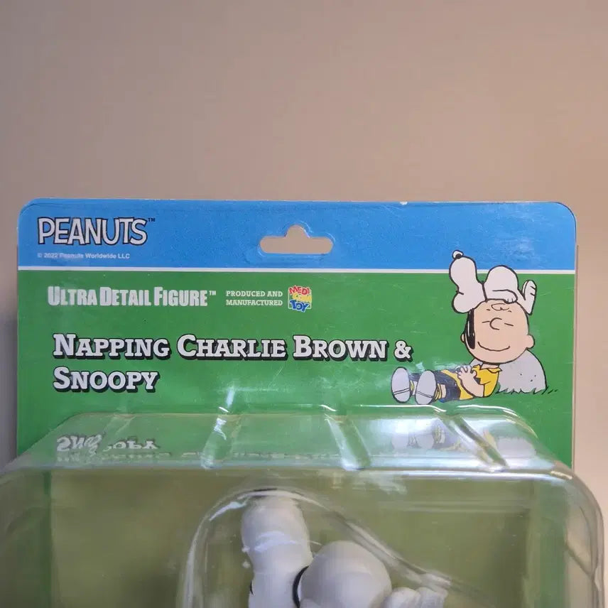 [BUNJANG] Medicom Toy Peanuts Snoopy UDF Figure (Sealed) / 반택포) 메디콤토이 피너츠 스누피 UDF 피규어 미개봉