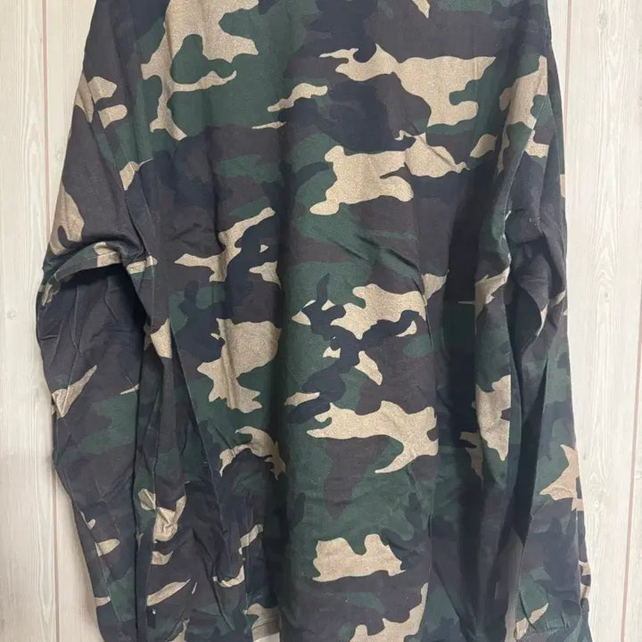 [BUNJANG] thisisneverthat Camo Long Sleeve XL / 디스이즈네버댓 카모 롱슬리브