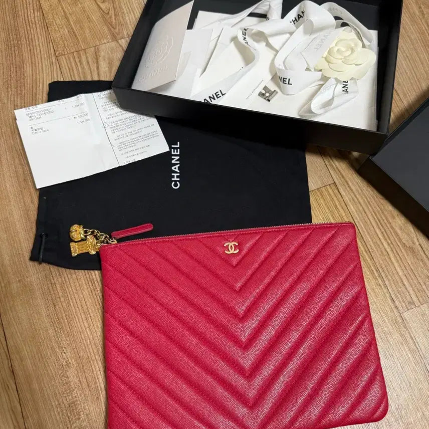 [BUNJANG] Chanel Chevron Clutch Medium Red / 샤넬 쉐브론 클러치 레드 + 풀세트  미듐