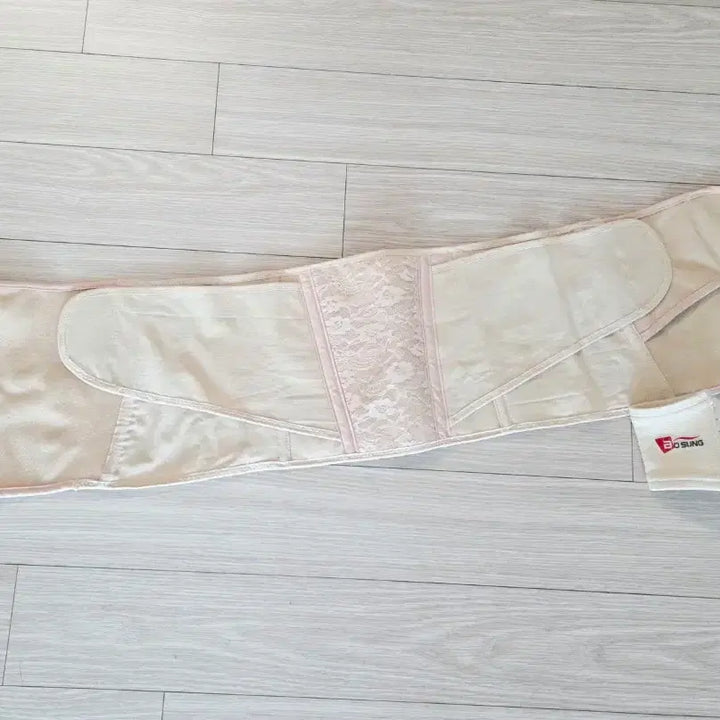 [BUNJANG] Mamiez Comfort Maternity &amp; Postpartum Belly Band (M Size) / 마미즈 산후 복대 (손목보호대 덤)