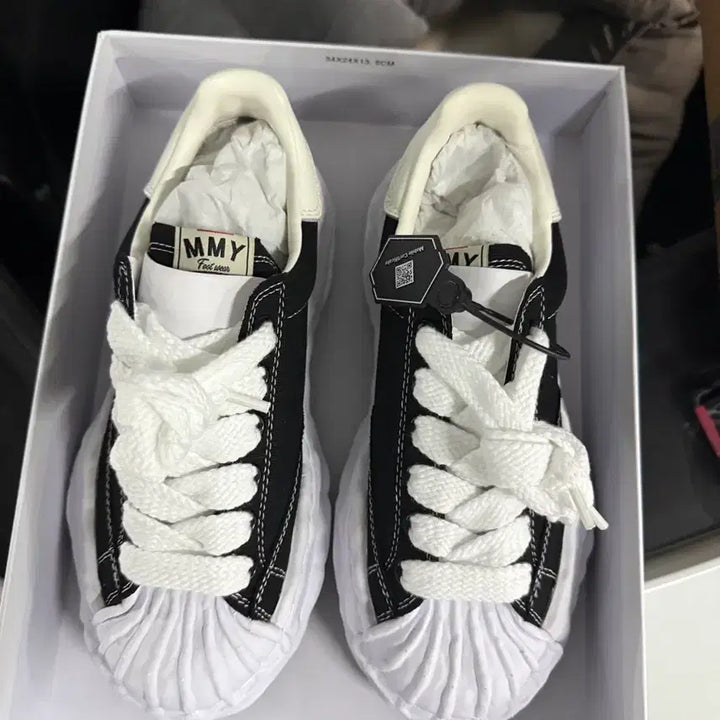 [BUNJANG] Mihara Yasuhiro Blakey Sole Leather Sneakers / 미하라 야스히로 블레이키 38