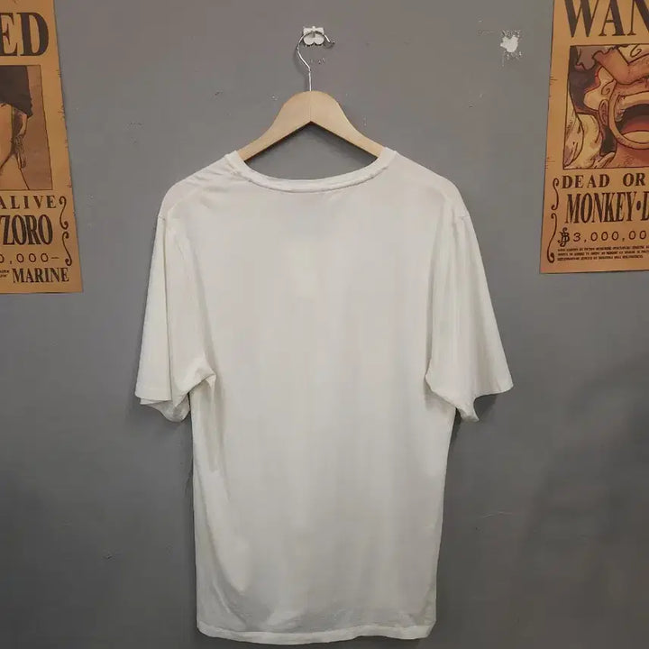 [BUNJANG] Hugo Boss White V-Neck Short Sleeve T-Shirt / 휴고보스 흰색 브이넥 반팔 티셔츠