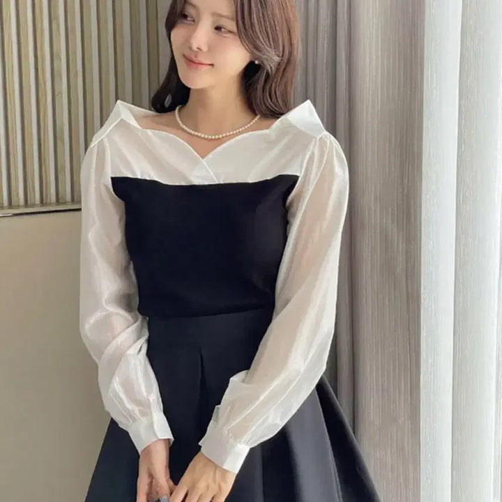 [BUNJANG] Colorblock Knit Off-Shoulder Blouse / 배색 니트 오프숄더 블라우스