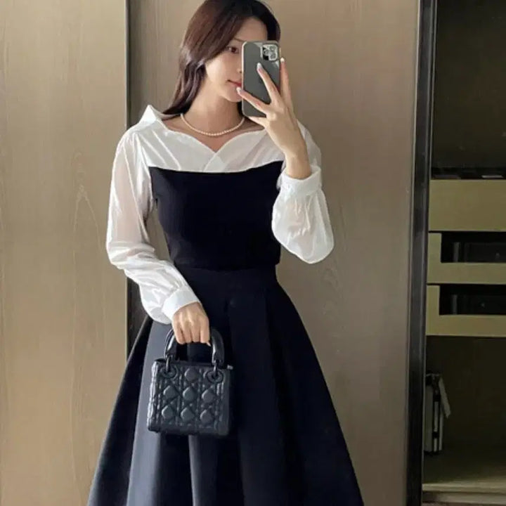 [BUNJANG] Colorblock Knit Off-Shoulder Blouse / 배색 니트 오프숄더 블라우스
