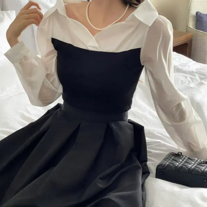 [BUNJANG] Colorblock Knit Off-Shoulder Blouse / 배색 니트 오프숄더 블라우스