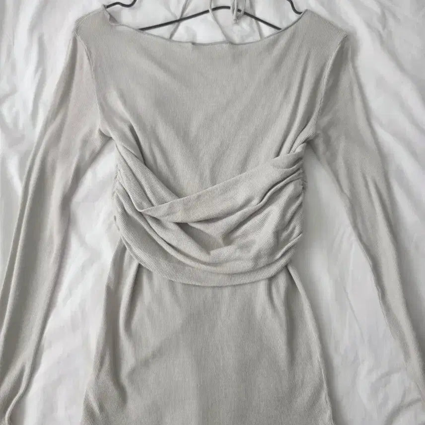 [BUNJANG] Zara Semi-Sheer Shirring T-Shirt / 자라 세미시스루 셔링 티셔츠