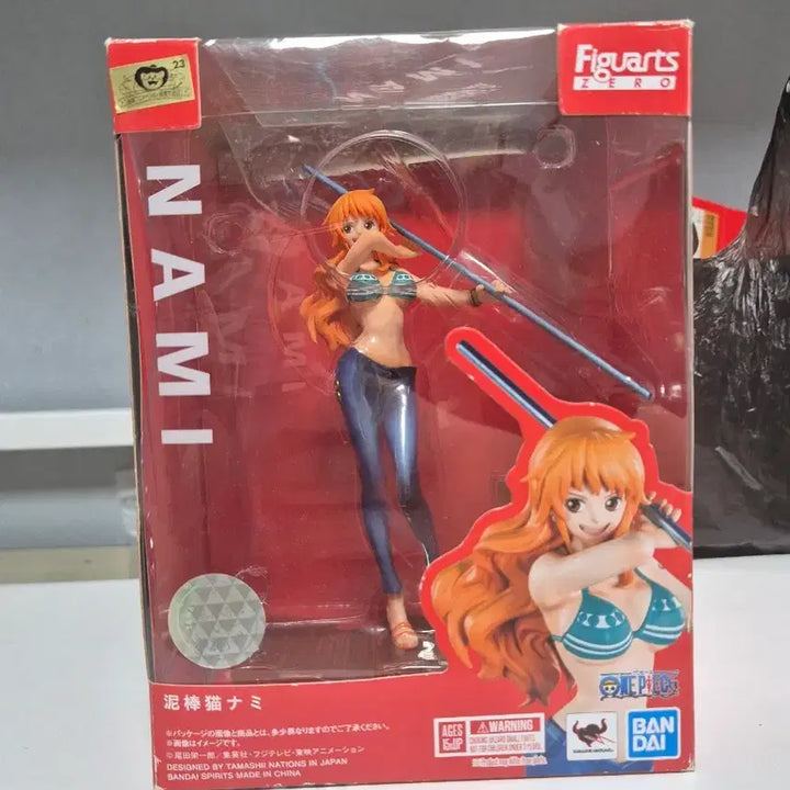 [BUNJANG] MegaHouse Portrait.Of.Pirates One Piece Nami 20th Anniversary Figure / 아츠제로 원피스 나미 20주년 피규어