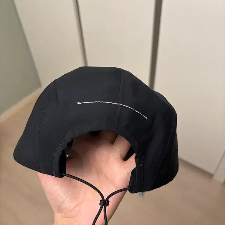 [BUNJANG] Salomon x MM6 Maison Margiela Cap Deep Black / 살로몬 x MM6 메종 마르지엘라 캡 딥 블랙