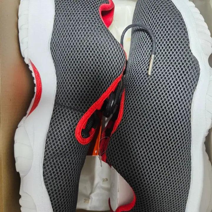 [BUNJANG] Air Jordan Future Sneakers / 조던퓨쳐