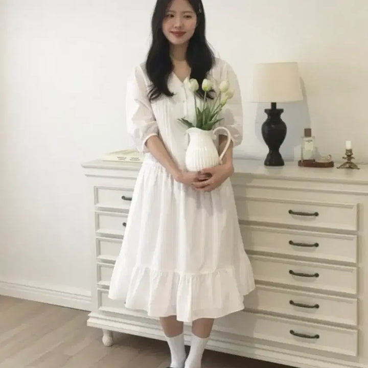 [BUNJANG] Depound Pintuck Midi Dress (White, One Size) / 드파운드 원피스(새상품) 정가 238,000원