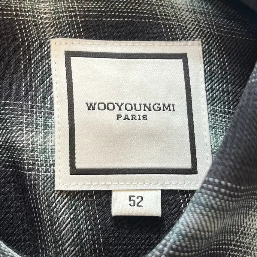 [BUNJANG] Wooyoungmi 25FW Black Gradient Check Shirt Size 52 / 우영미 25FW 블랙 그라데이션 체크 셔츠 52(110) 새옷급