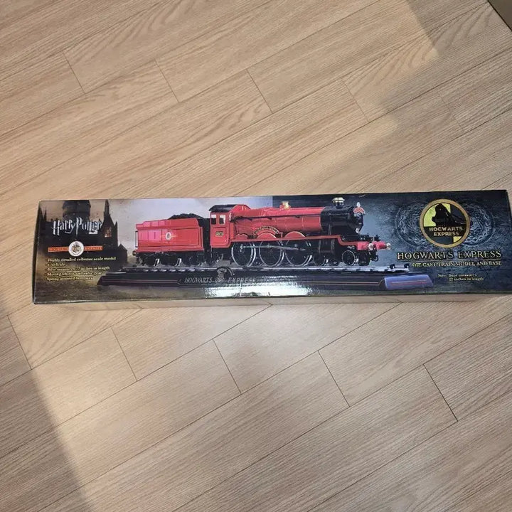 [BUNJANG] Harry Potter Hogwarts Express Die-cast Train Model / 해리포터 호그와트 익스프레스 다이캐스트 기차 모델